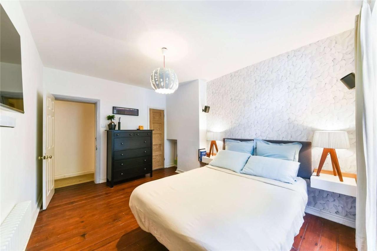 Designer Flat In Bethnal Green London Exterior photo